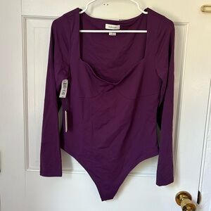 NWT Babaton Aritzia Contour Lange Bodysuit Dewberry Purple, Size Extra Large XL